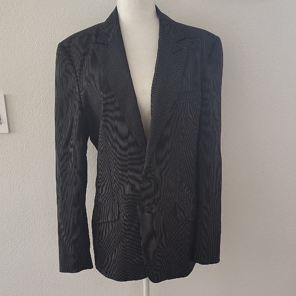 Modern Amusement Black Pinstripe Blazer Size Medium